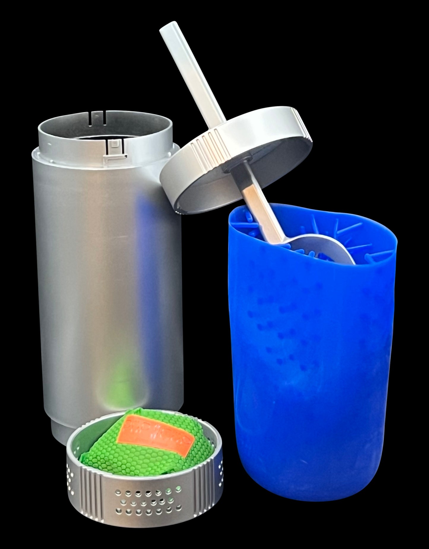 For periodic cleaning of the PÜP SCÜP™ /poop-scoop/ pet litter scoop, , the user removes the inner cylinder from the container, adds water and a cleaning detergent (of the user’s choice) to bring the PÜP SCÜP™ /poop-scoop/ back to a pristine condition.