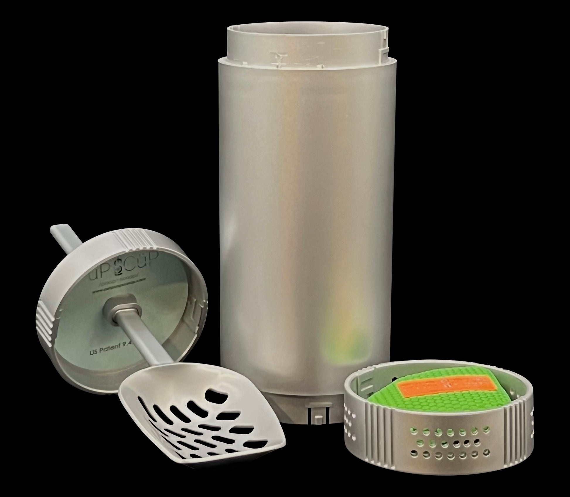 PÜP SCÜP™ /poop-scoop/ has a locking feature to deter such misuse, a removable inner cylinder for cleaning purposes, and a vented cavity with a replaceable charcoal bag.  The replaceable NōSmell™ /know-smell/ charcoal bags are available in a box of 3.