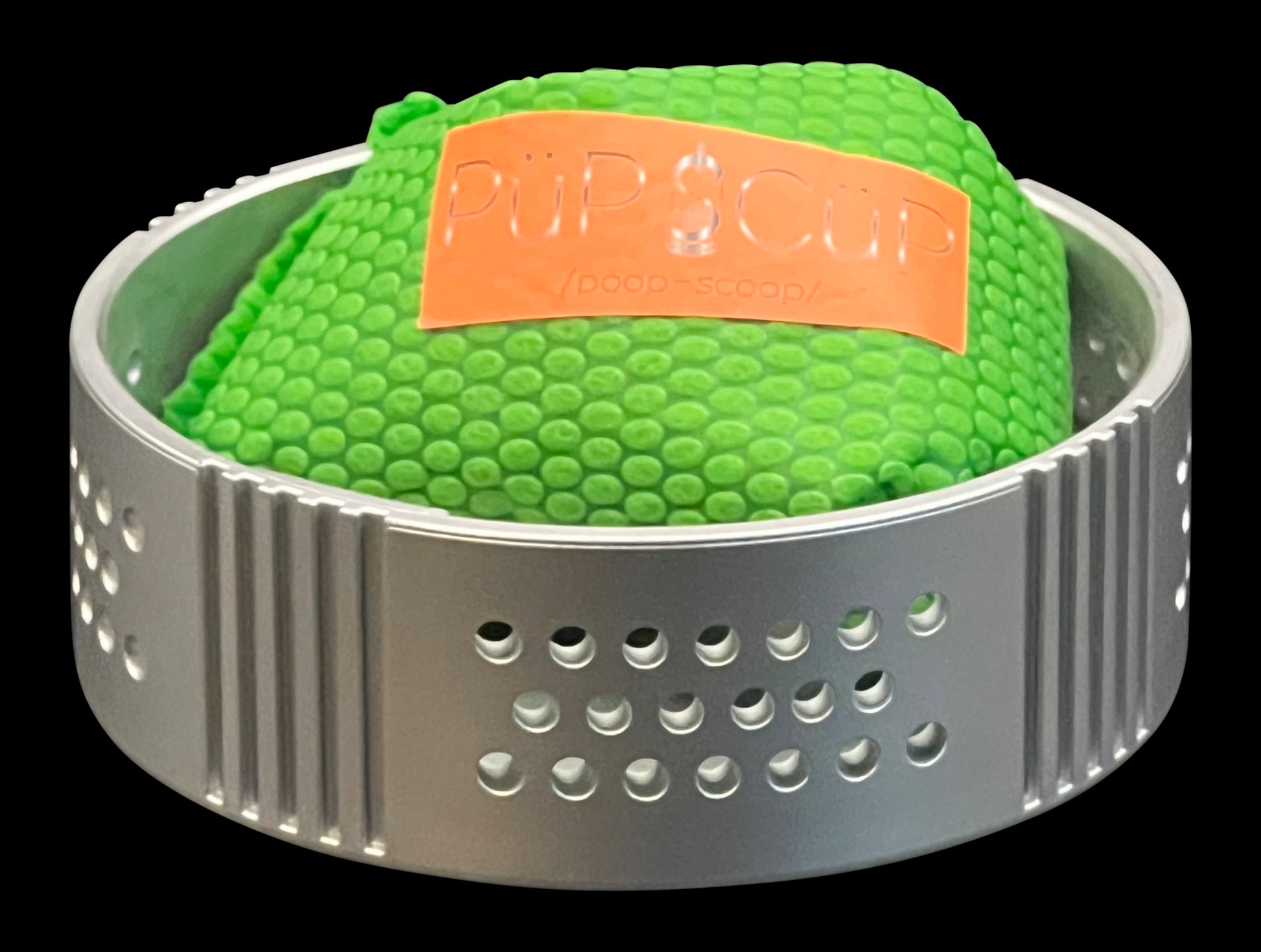 PÜP SCÜP™ /poop-scoop/ has a locking feature to deter such misuse, a removable inner cylinder for cleaning purposes, and a vented cavity with a replaceable charcoal bag.  The replaceable NōSmell™ /know-smell/ charcoal bags are available in a box of 3.